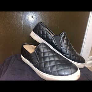 Black Fancy Sneakers